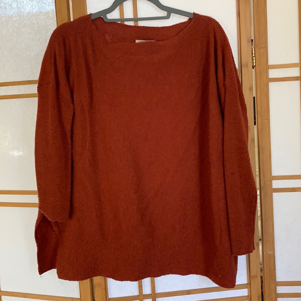Orange/brick sweater